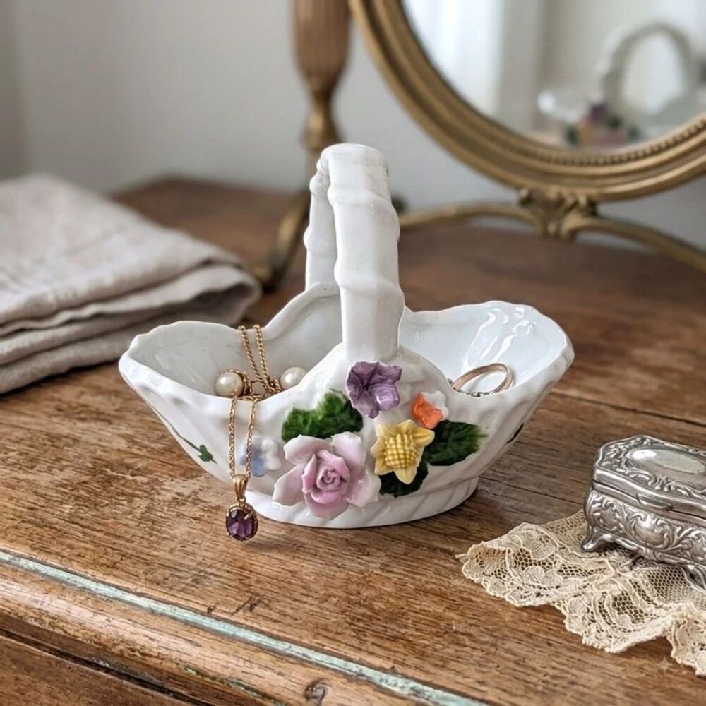 Vintage Ceramic Floral Basket Trinket Dish Jewelry Holder Home Decor